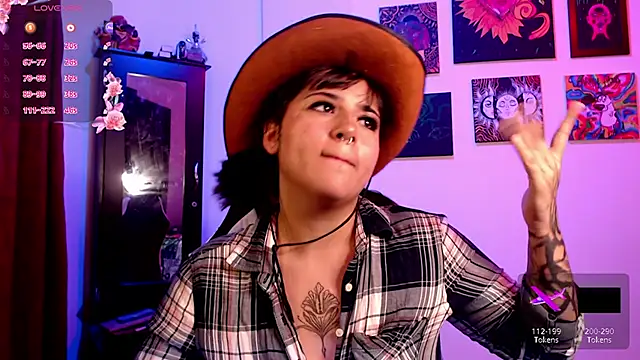 raven-gotic online show from 02-05-25, 01:04