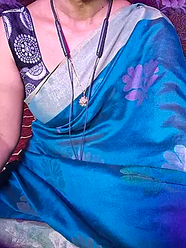 XBHUUME online show from 02-10-26, 04:44