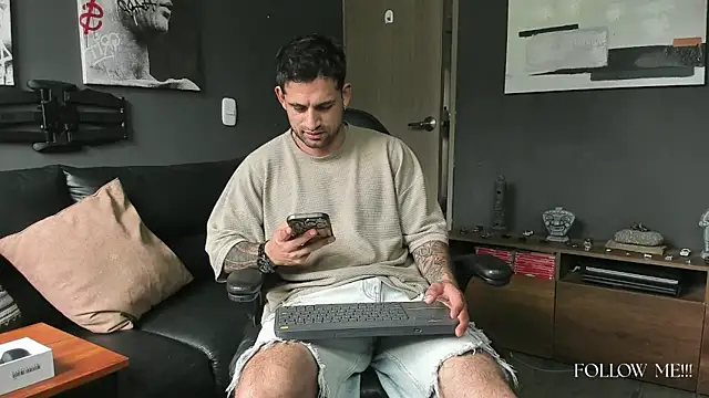 Davevilboy online show from 11-24-25, 04:51