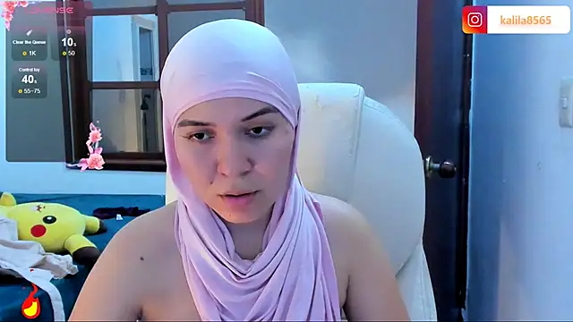 MatchedEyebrow online show from 10-29-25, 09:16