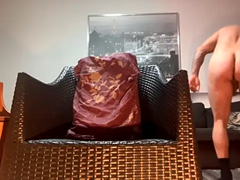 Snapshot of Tyyson03 chatting on 11-24-25, 09:03 Tyyson03 online show from 11-24-25, 09:03