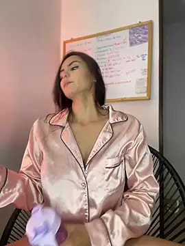 ameliayourfav1 online show from 03-14-25, 04:32