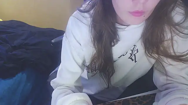 Snapshot of Laco-cO chatting on 11-30-25, 06:45 Laco-cO online show from 11-30-25, 06:45