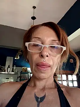 FrozenWaffle online show from 01-12-26, 04:12