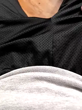 MrandMrsHaze online show from 10-16-25, 10:33