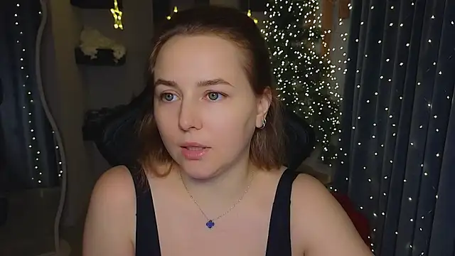 Mira Mermayd online show from 12-15-25, 08:07