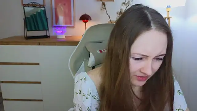 freya nilsson online show from 03-04-25, 06:29