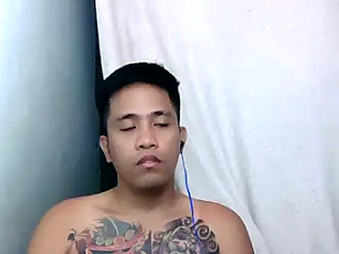 Snapshot of Thyler08 chatting on 12-06-24, 05:20 Thyler08 online show from 12-06-24, 05:20