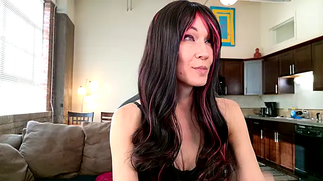 EveEnigma online show from 12-19-24, 06:01