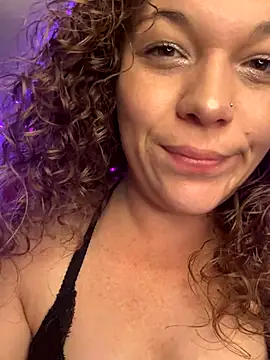 AuroraSummers online show from 10-06-25, 11:13