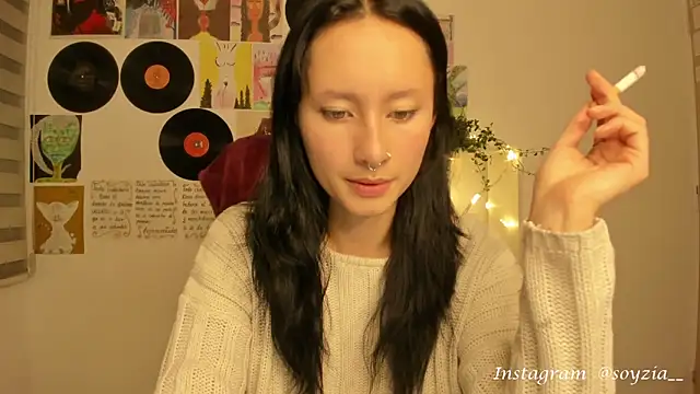 bellaa-w online show from 03-22-25, 01:00