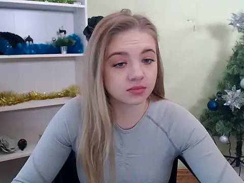 CrazyGloria online show from 01-04-25, 06:41