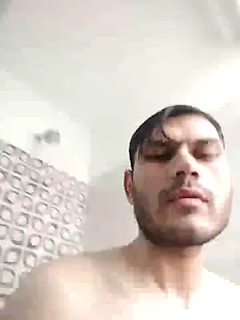 Snapshot of alex78265 chatting on 10-20-25, 04:57 alex78265 online show from 10-20-25, 04:57