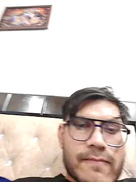 Snapshot of alex78265 chatting on 11-14-25, 12:04 alex78265 online show from 11-14-25, 12:04