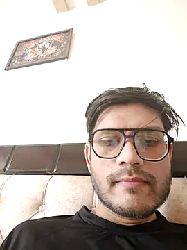 Snapshot of alex78265 chatting on 11-15-25, 08:33 alex78265 online show from 11-15-25, 08:33