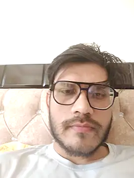 Snapshot of alex78265 chatting on 11-29-25, 07:33 alex78265 online show from 11-29-25, 07:33