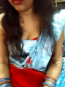 Snapshot of Diya_143 chatting on 02-11-26, 05:56 Diya 143 online show from 02-11-26, 05:56