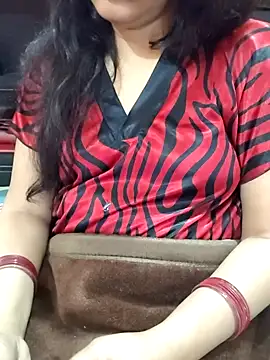 Snapshot of Diya_143 chatting on 02-18-26, 07:43 Diya 143 online show from 02-18-26, 07:43