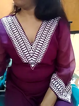 Snapshot of Diya_143 chatting on 02-28-26, 07:20 Diya 143 online show from 02-28-26, 07:20