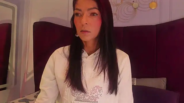 HannaPetit online show from 01-29-25, 11:41
