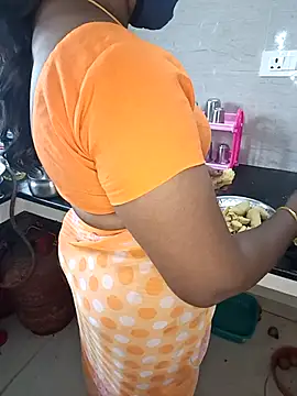 Tamil-hotwife online show from 11-28-25, 05:54