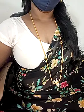Tamil-hotwife online show from 12-17-25, 12:33