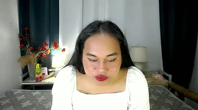 bettina love online show from 12-11-24, 01:17