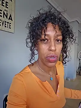 Goldenlace online show from 11-19-25, 11:54