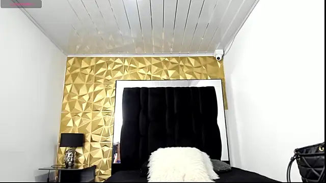 Snapshot of karlyn_angels chatting on 03-09-25, 06:32 karlyn angels online show from 03-09-25, 06:32