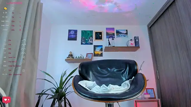 Snapshot of Barbigirlx_ chatting on 03-16-25, 12:11 Barbigirlx online show from 03-16-25, 12:11