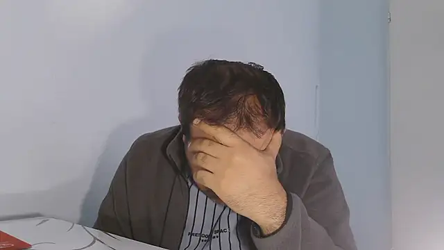 Snapshot of ZYXEL353 chatting on 11-03-25, 11:55 ZYXEL353 online show from 11-03-25, 11:55