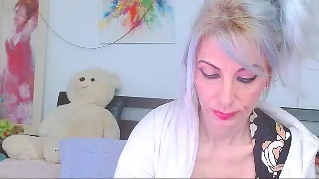 HoneyLara online show from 03-14-26, 10:37