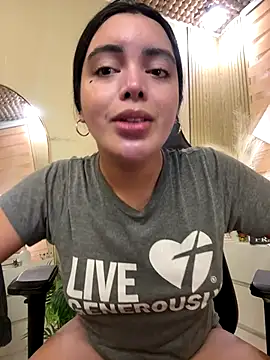 HotstuffCherrySummer online show from 10-22-25, 07:08