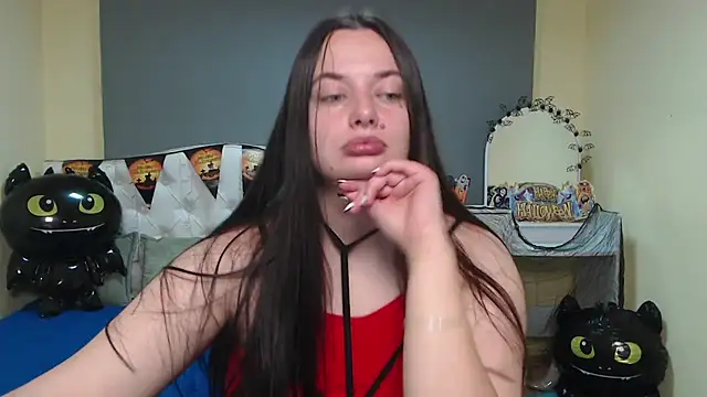 Snapshot of MilanaPrice chatting on 10-25-25, 05:15 MilanaPrice online show from 10-25-25, 05:15