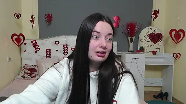 MilanaPrice online show from 02-15-26, 07:05