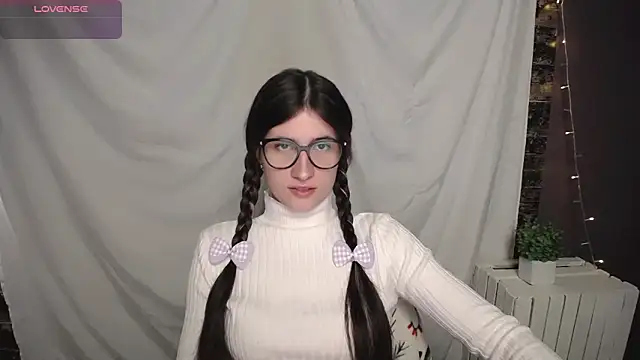 MaryEm976 online show from 12-05-24, 07:05