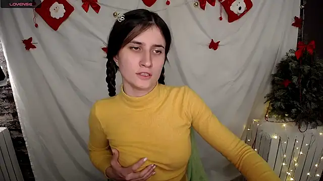 MaryEm976 online show from 12-14-24, 03:47