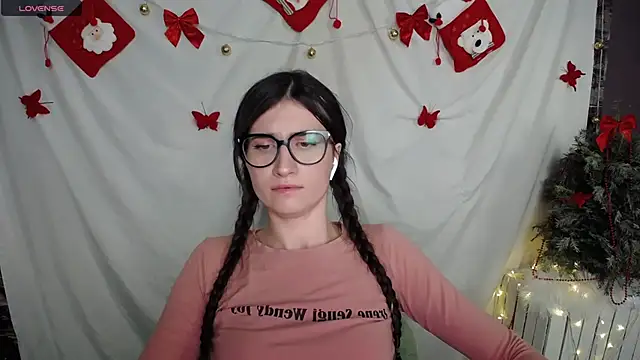 MaryEm976 online show from 12-20-24, 09:00