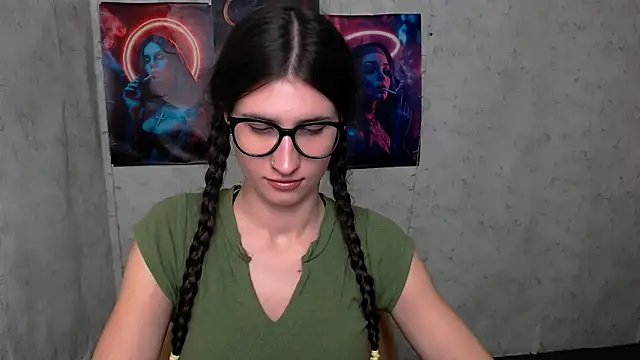 MaryEm976 online show from 10-18-25, 07:53