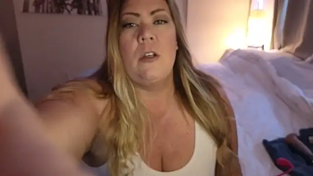 JESS LOVES online show from 02-16-25, 04:21