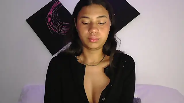 Snapshot of dark_enchantress_ chatting on 10-25-25, 10:04 dark enchantress online show from 10-25-25, 10:04