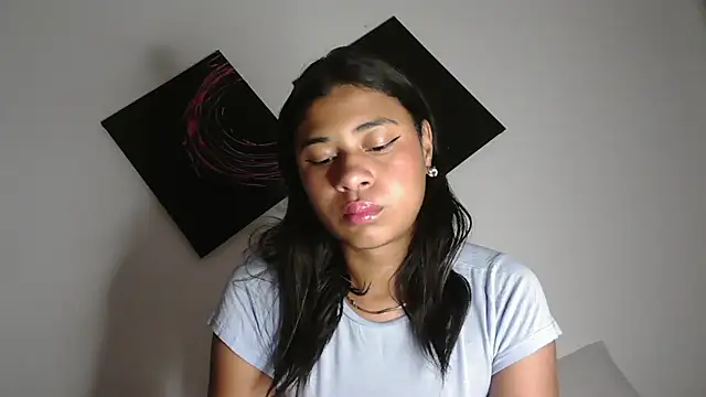 Snapshot of dark_enchantress_ chatting on 11-07-25, 01:38 dark enchantress online show from 11-07-25, 01:38