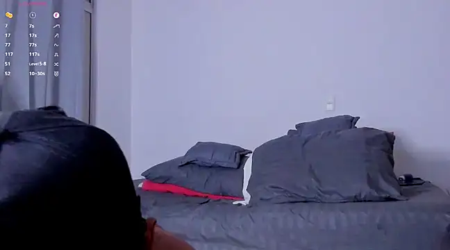 Snapshot of Cloudy_pigDude chatting on 01-16-25, 03:23 Cloudy pigDude online show from 01-16-25, 03:23