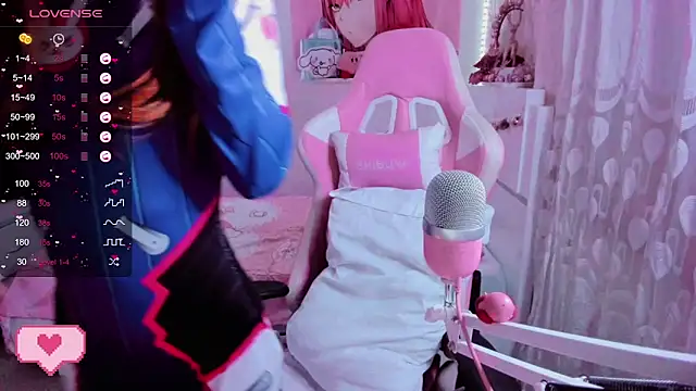 mia kawaii05 online show from 12-08-24, 10:14