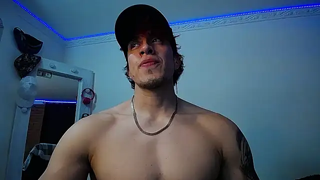 strongboy  online show from 01-29-25, 11:04