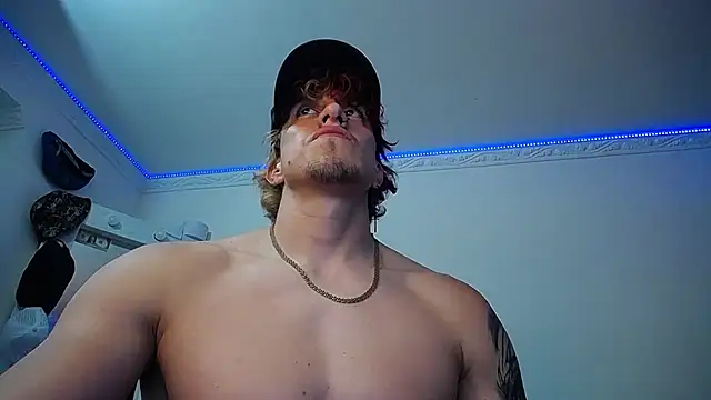 strongboy  online show from 03-13-25, 01:54