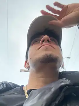 Snapshot of strongboy_ chatting on 12-03-25, 11:30 strongboy online show from 12-03-25, 11:30