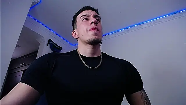 Snapshot of strongboy_ chatting on 03-21-26, 07:28 strongboy online show from 03-21-26, 07:28