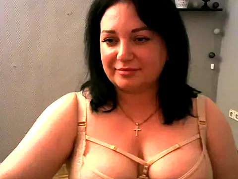 Snapshot of AmanaGi chatting on 01-24-25, 12:52 AmanaGi online show from 01-24-25, 12:52