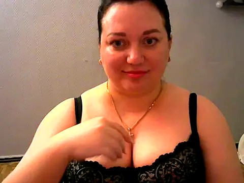 Snapshot of AmanaGi chatting on 02-04-25, 04:39 AmanaGi online show from 02-04-25, 04:39